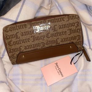 SOLD‼️Juicy Couture Chestnut Chino Wallet